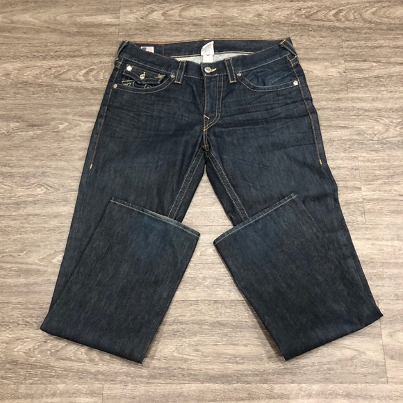 Men’s True Religion Dark Denim Jeans - Picture 2 of 4